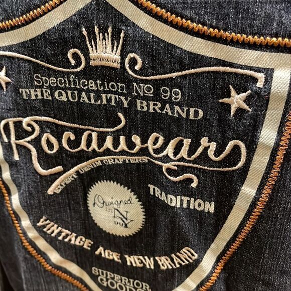 Rocawear lightly distressed embroidered back logo contrasting front denim jacket - Picture 8 of 9